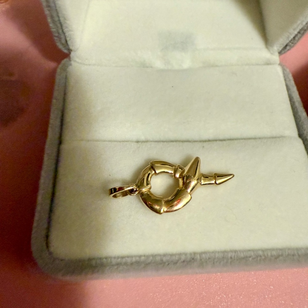 18K Saudi Yellow Gold Snake Pendant